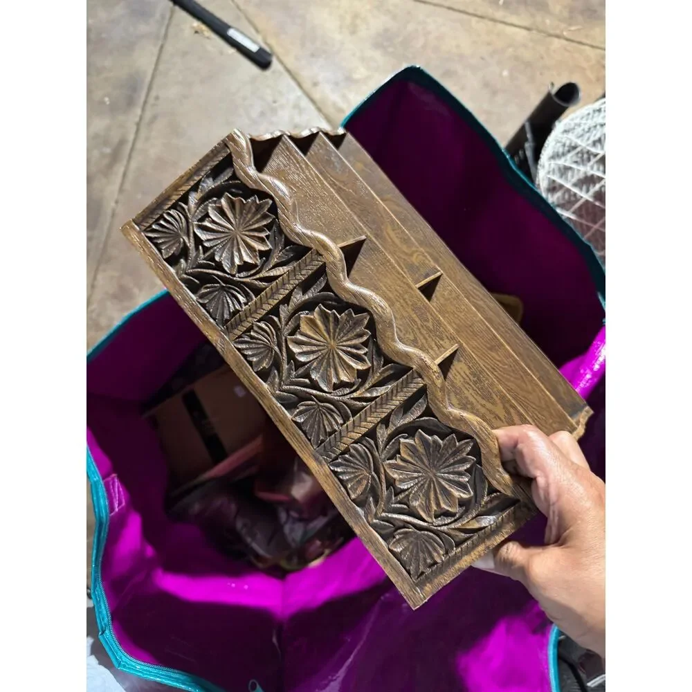 Lerner Vtg Melville Carved Faux Wood Desk Letter Organizer Caddy NY J232
